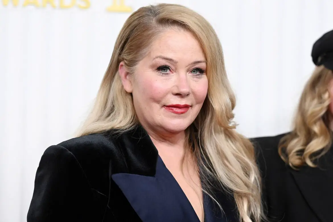 Christina Applegate Clarifies ‘I Don’t Enjoy Living’ Comments: ‘I’m Good’ ArticlePure