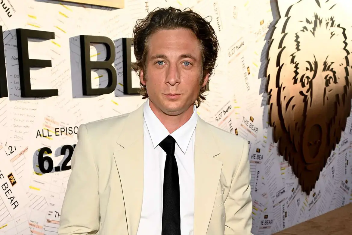 Jeremy Allen White Reveals Daughters’ Reactions to Fans Calling Him ‘Chef’ ArticlePure