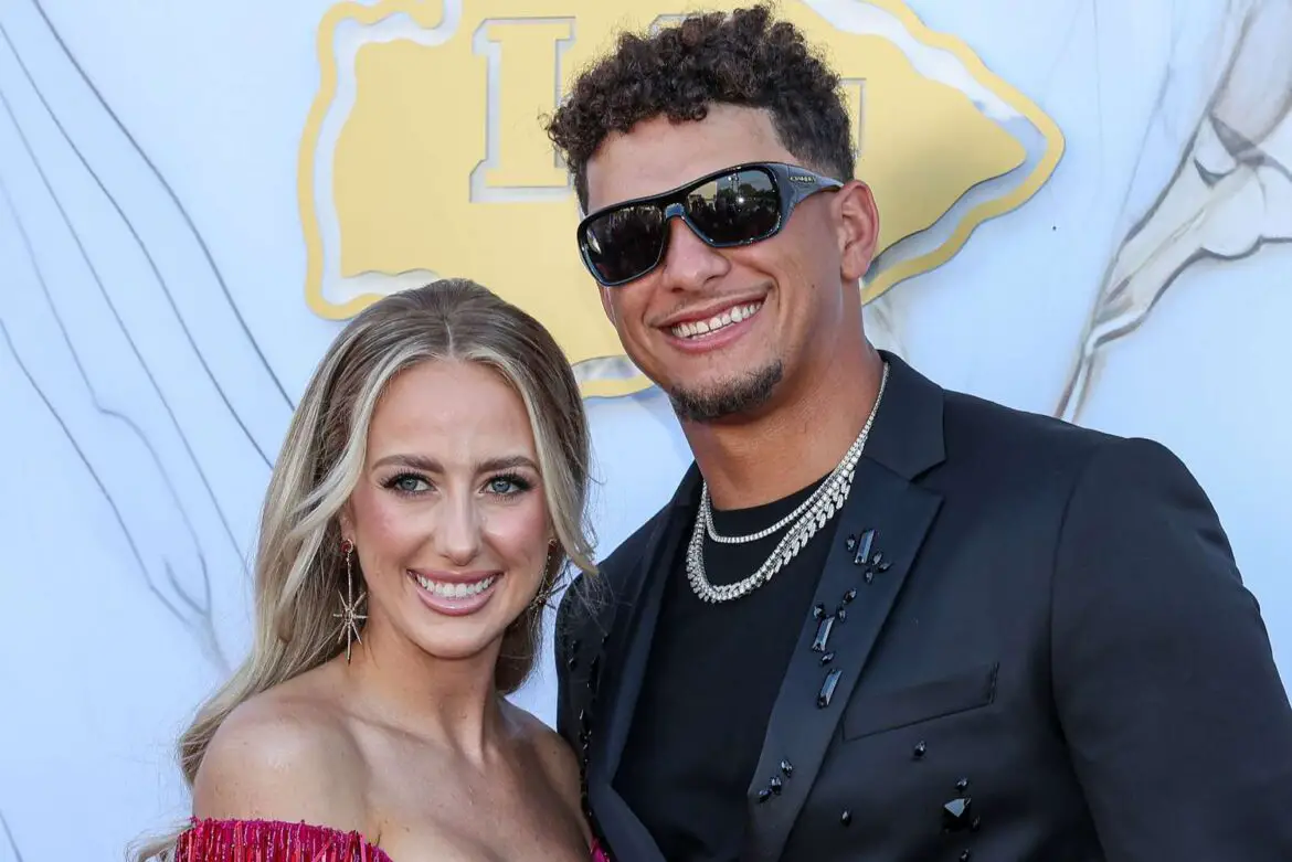 Brittany Mahomes Says Celebrating Husband Patrick ‘Never Gets Old’ ArticlePure