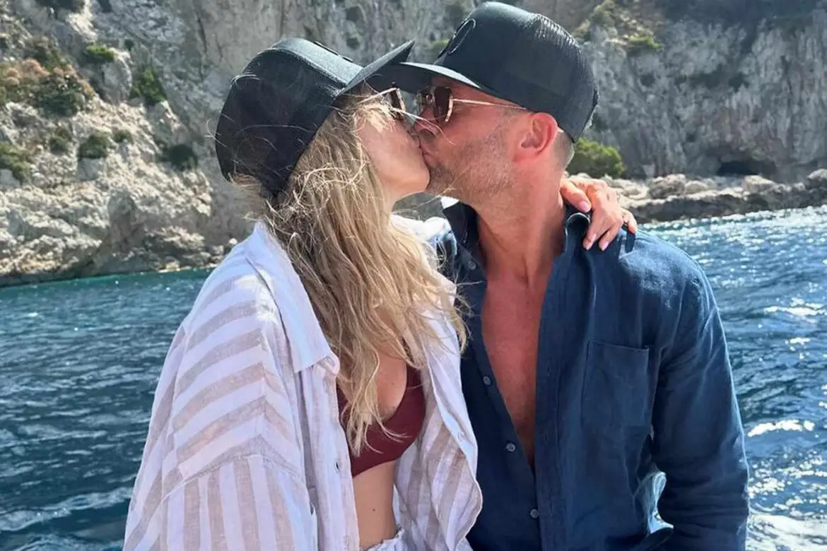 Candace Cameron Bure Celebrates 28 Years of Marriage with Husband Valeri ArticlePure