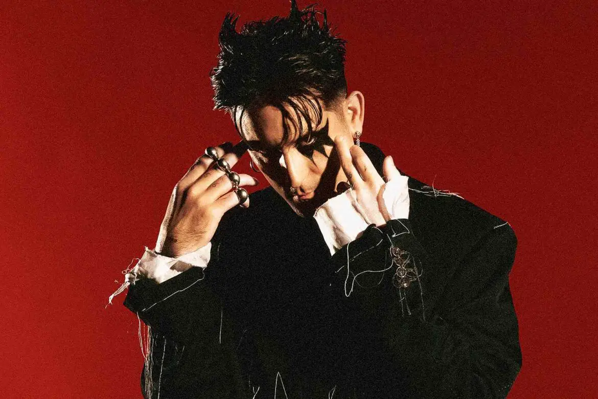 G-Eazy Addresses His Mother’s Death, Anxiety on ‘Freak Show’ Album ArticlePure