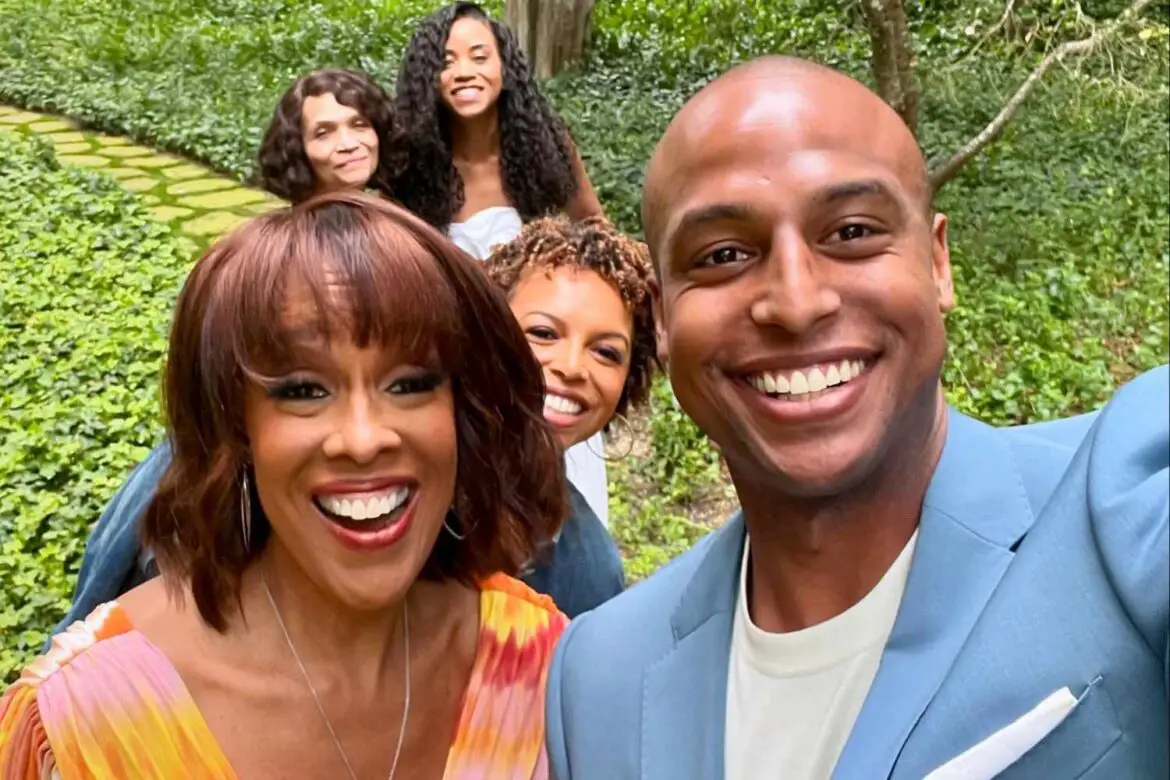 Gayle King Shares More Photos from Son’s Ongoing Wedding ArticlePure