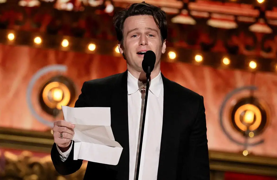 Jonathan Groff Tearfully Wins First Tony Award for ‘Merrily We Roll Along’ ArticlePure