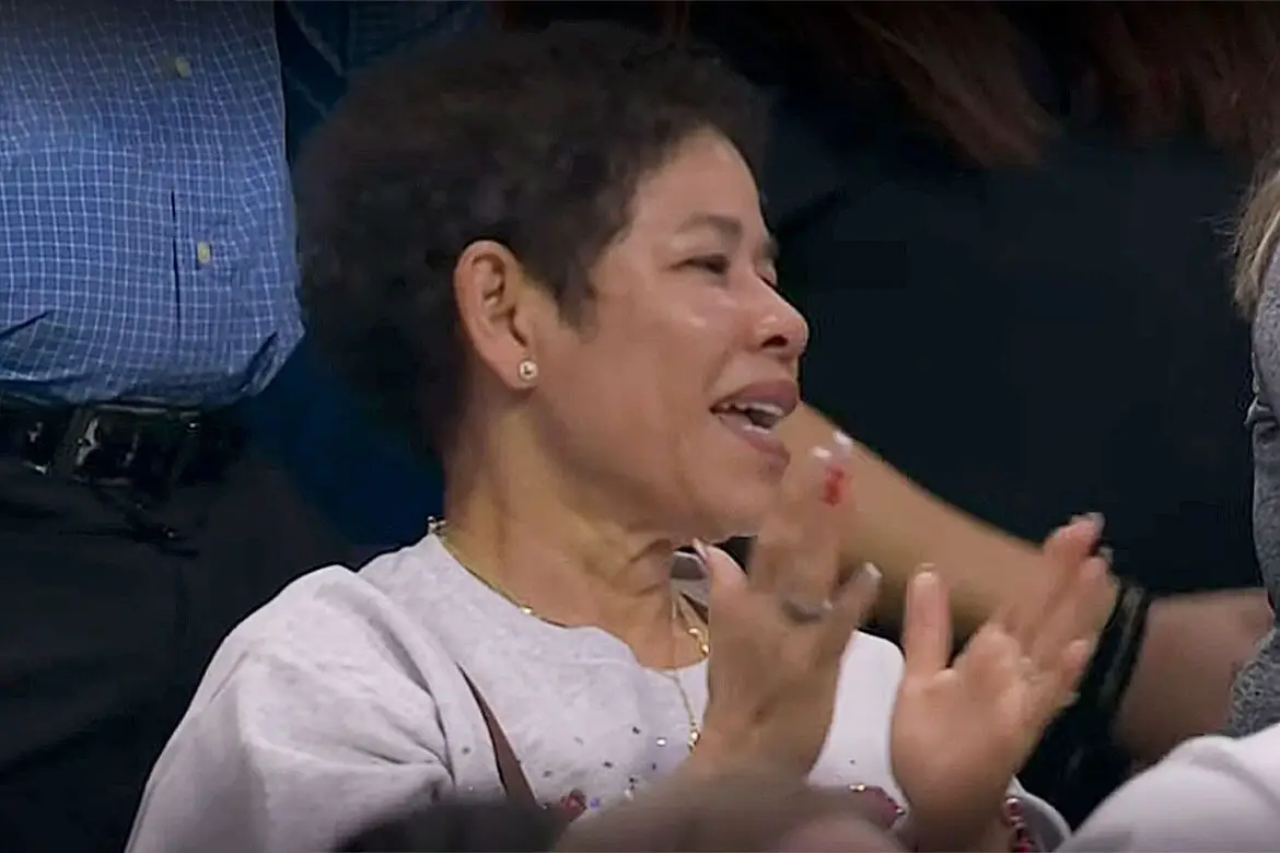 Simone Biles’ Mom Cheers Her on at 2024 Gymnastics Olympic Trials ArticlePure