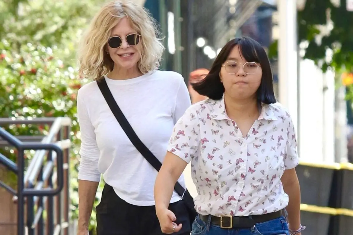 Meg Ryan and Daughter Daisy Spotted on Rare Outing in N.Y.C.: Photos ArticlePure