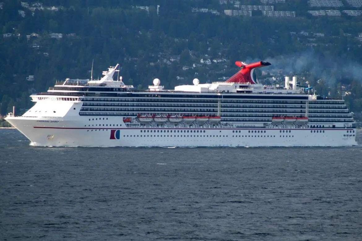 Cruise Ship Hits Floating Ice in Alaska in What Passenger Called a ‘Titanic Moment’ ArticlePure