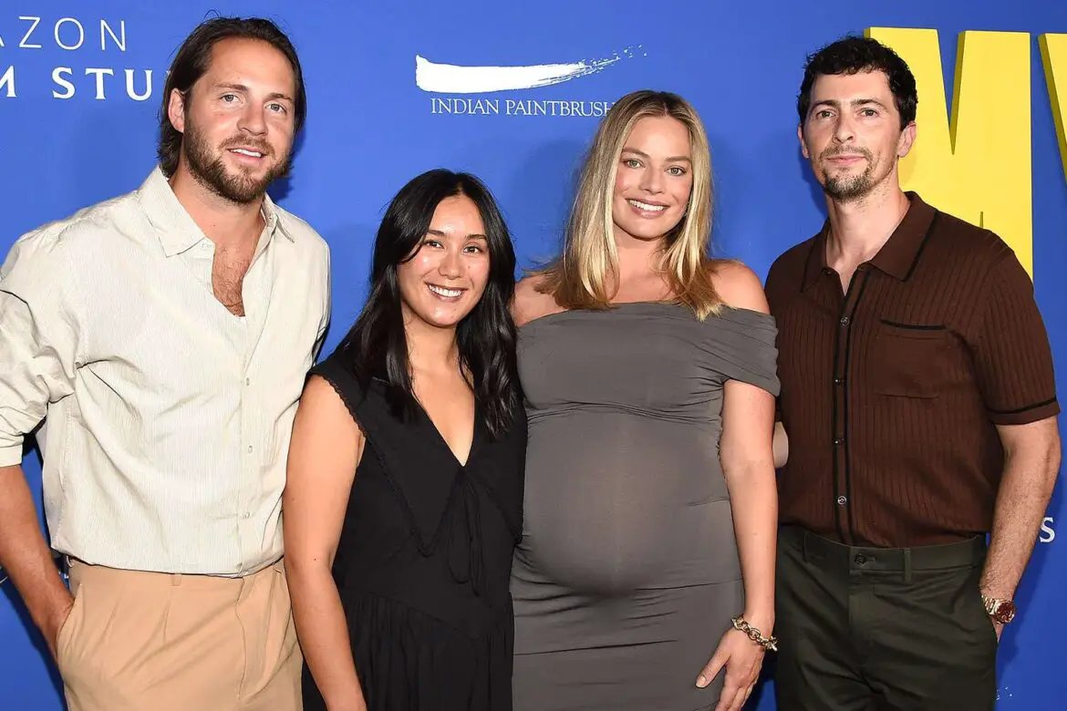 Pregnant Margot Robbie Walks First Red Carpet Since Baby News ArticlePure