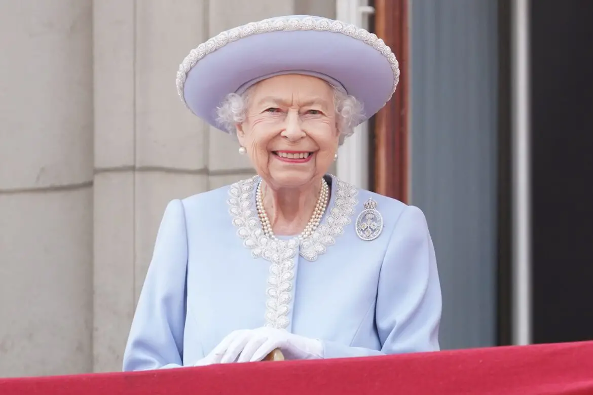 Queen Elizabeth’s Aide Reveals ‘She Would Drive Her Cars Fast Around Balmoral’ ArticlePure