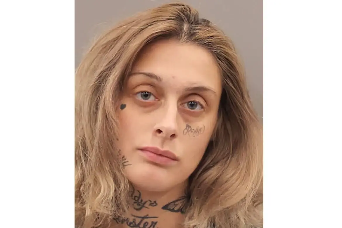 Pregnant Texas Mom Allegedly Tried to Sell Baby to ‘Highest Bidder’: Police ArticlePure