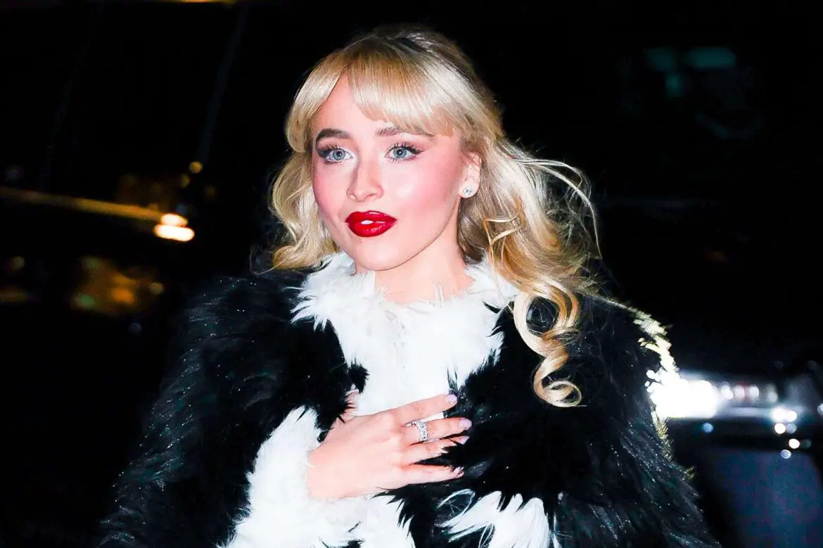 Sabrina Carpenter Wears Flirty Outfit in First Outing Since Barry Keoghan Split ArticlePure