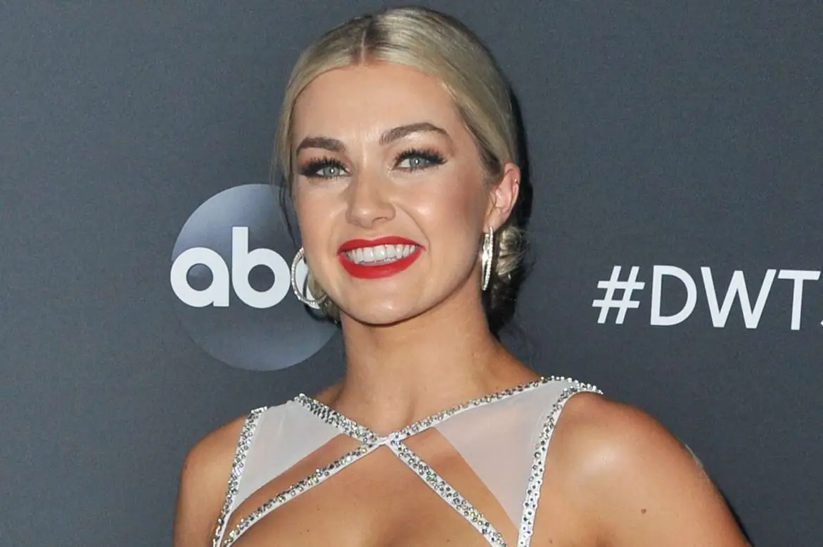 Lindsay Arnold Is Getting a Breast Augmentation and Breast Lift ArticlePure