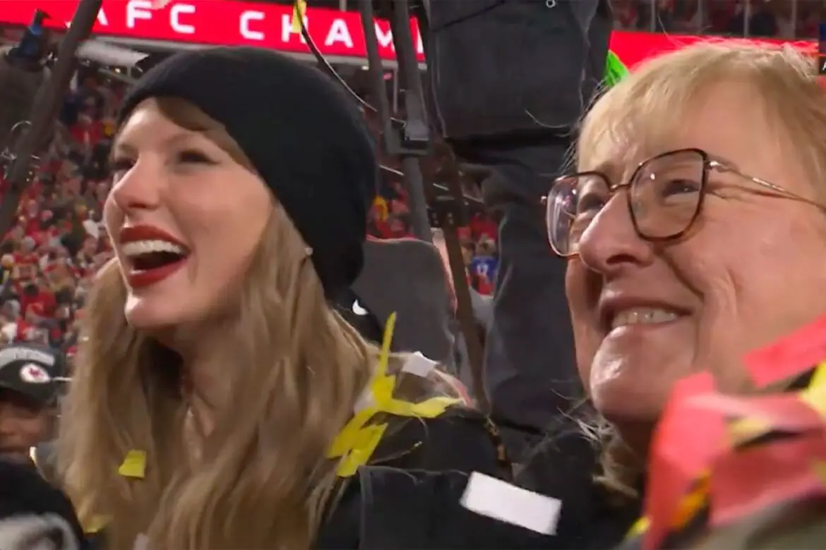 Taylor Swift Laughs and Cheers as Travis Kelce Sings ‘Make a Little Love’ ArticlePure