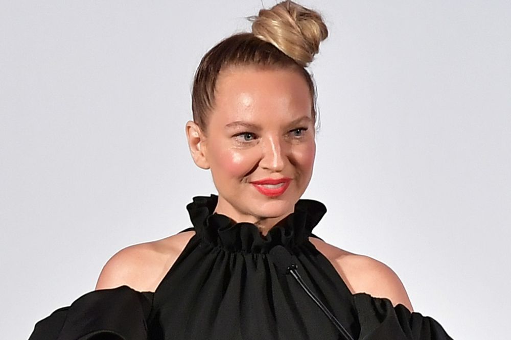 Sia Welcomed Baby No. 3 with Estranged Husband 11 Months Ago, Divorce Docs Reveal ArticlePure