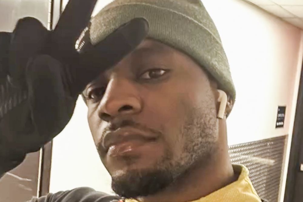 Runner Who Died in Brooklyn Half Marathon Identified as Charles Rogers, 31 ArticlePure